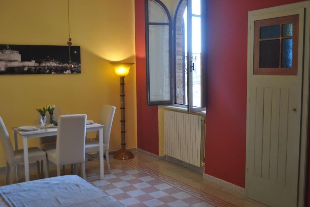 Appartamento Il Profumo del Lauro Perugia Esterno foto