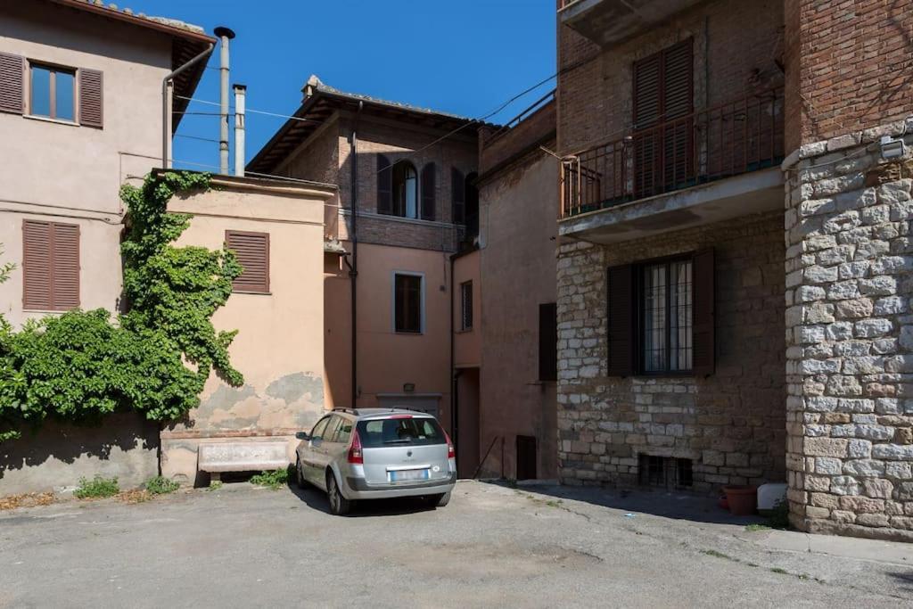 Appartamento Il Profumo del Lauro Perugia Esterno foto